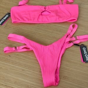 New OneOne Swimwear hot pink bikini bandeau with straps size large